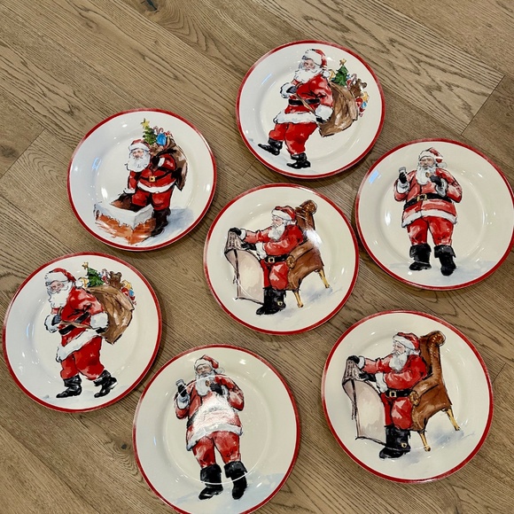 Pottery Barn Santa Claus Dinner Plates (7) - Picture 2 of 4